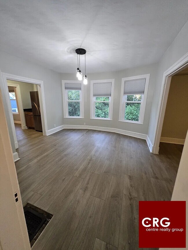 Building Photo - 4 Woodville Terrace