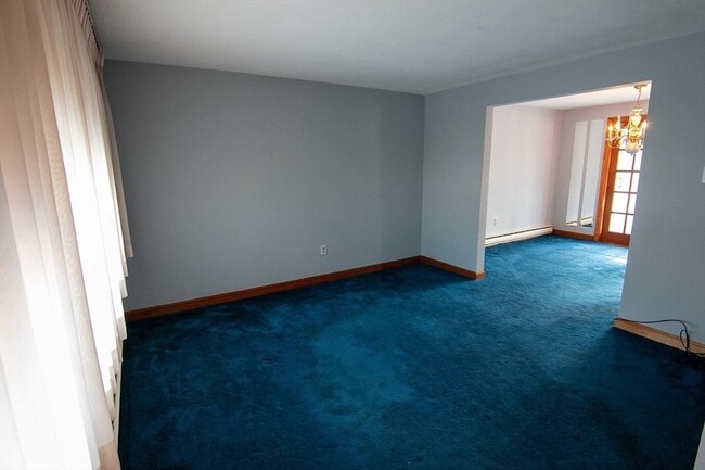 Building Photo - 87 Auburn St