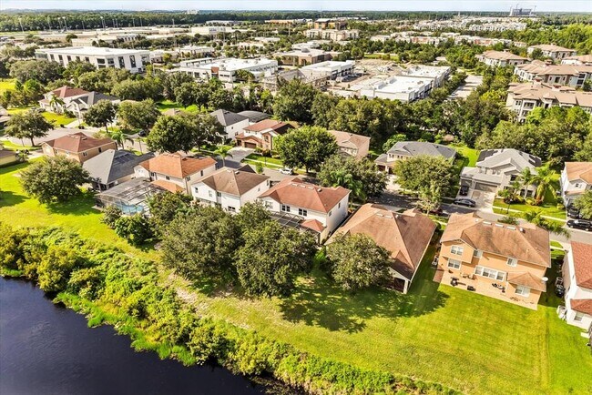 Building Photo - 10148 Malpas Point