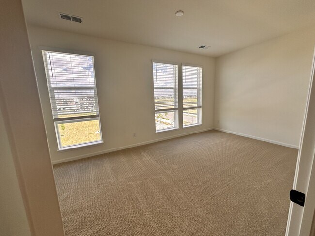 Building Photo - 6263 N Jebel St
