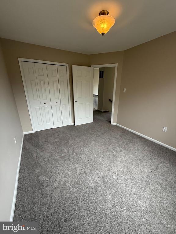 Building Photo - 46748 Woodmint Terrace
