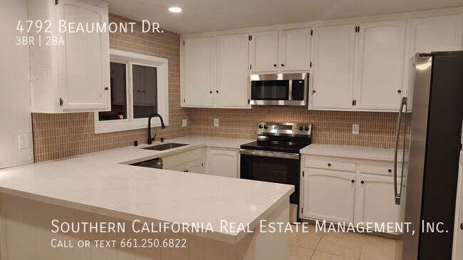 Building Photo - 4792 Beaumont Dr