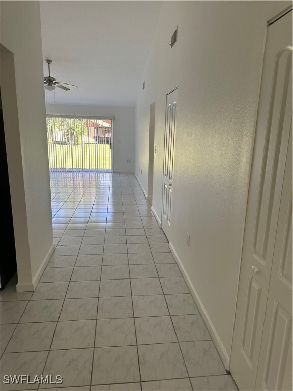 Building Photo - 6479 Royal Woods Dr