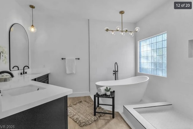 Building Photo - 4434 Verdiccio Ave