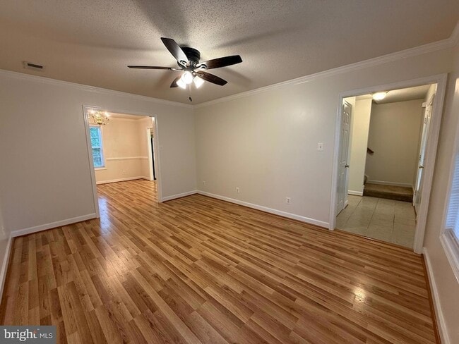 Building Photo - 309 Arlington Dr