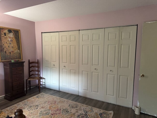 Building Photo - 3 Bedroom Condo in Hanover