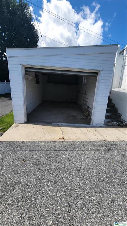 Building Photo - 1814 W Highland St