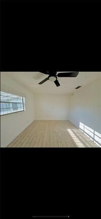 Building Photo - 6716 Paul Revere Ct