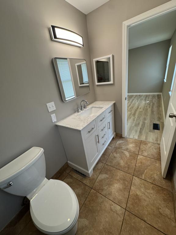 Building Photo - 9206 Greenway Ln