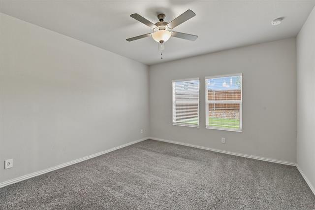 Building Photo - 810 Honeydew Ln