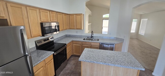 Building Photo - 7304 W Irma Ln
