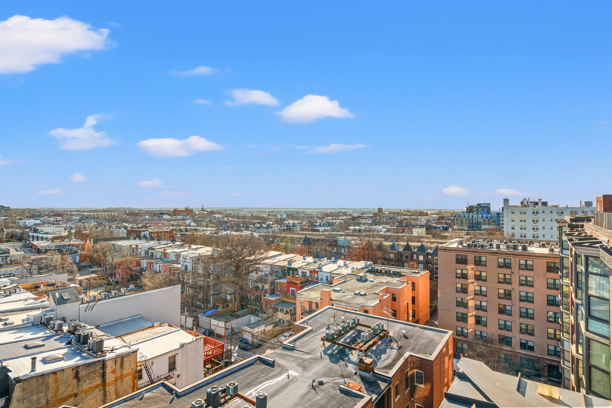Rooftop - 1390 Kenyon St NW