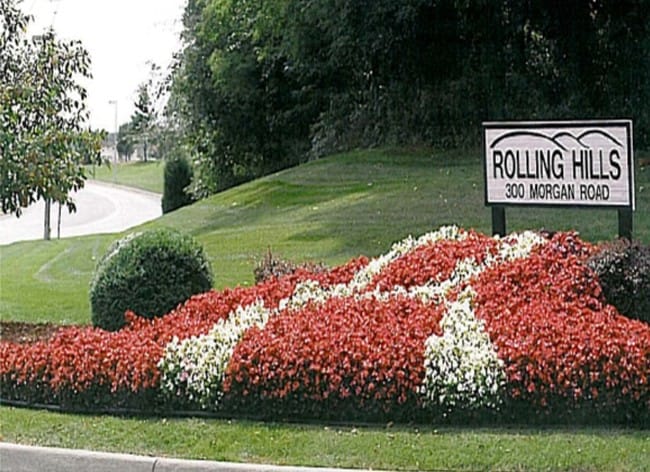 Primary Photo - The Community of Rolling Hills