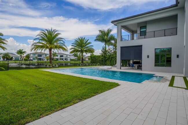 Building Photo - 17241 Carretto Ct