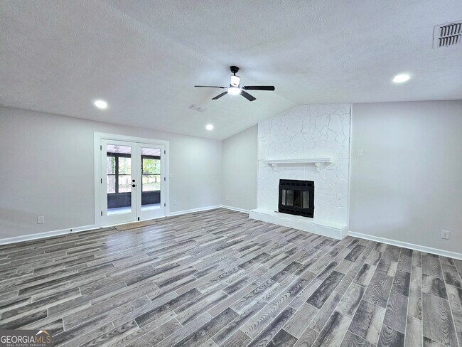Building Photo - 5303 Kemper Pl