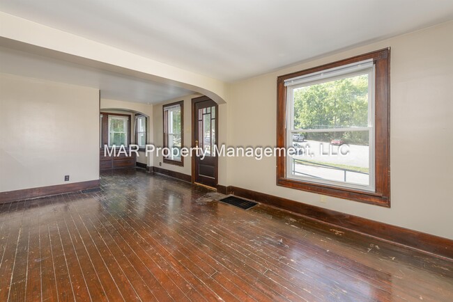 Building Photo - 12898 Cleveland Ave NW