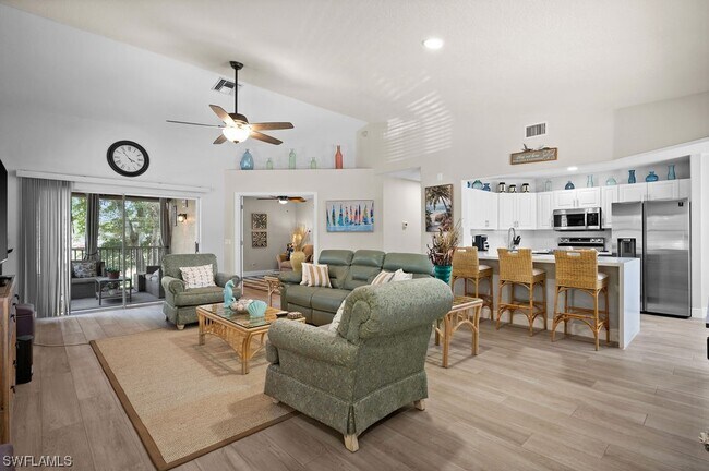 Building Photo - 9570 Crescent Garden Dr