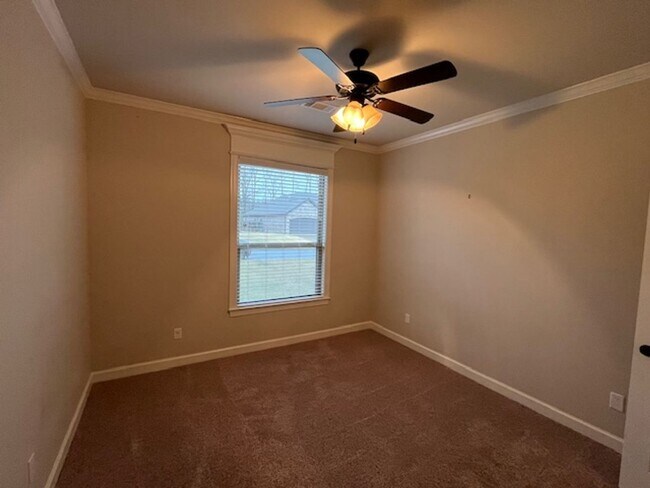 Building Photo - Beautiful 3/2 Brick Home Millers Glen Subdivision of Sherwood, Arkansas