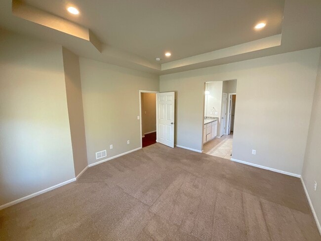 Building Photo - 3 Bedroom Home Available Near Marksheffel ...