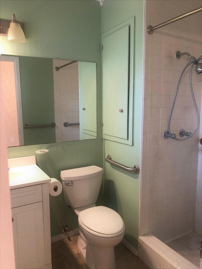 Building Photo - 5423 45th St