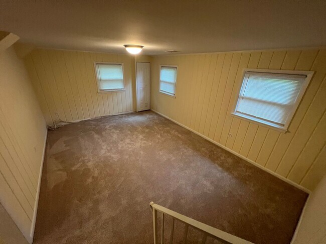 Building Photo - Single Family home in Alexandria- Minutes to Ft Belvior