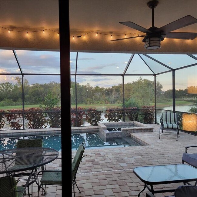 Building Photo - 17335 Blue Rdg Pl