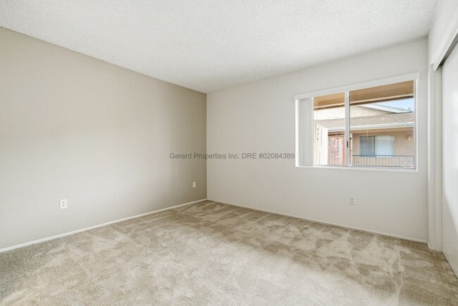 Building Photo - SPACIOUS, GREAT LOCATION, BALCONY, PRIVATE GARAGE