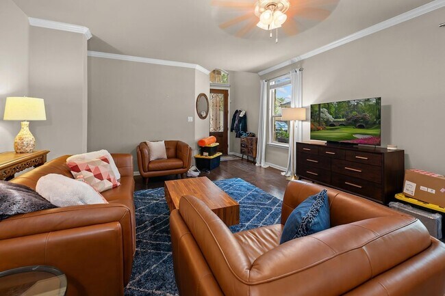Building Photo - 7317A Colina Vista Loop