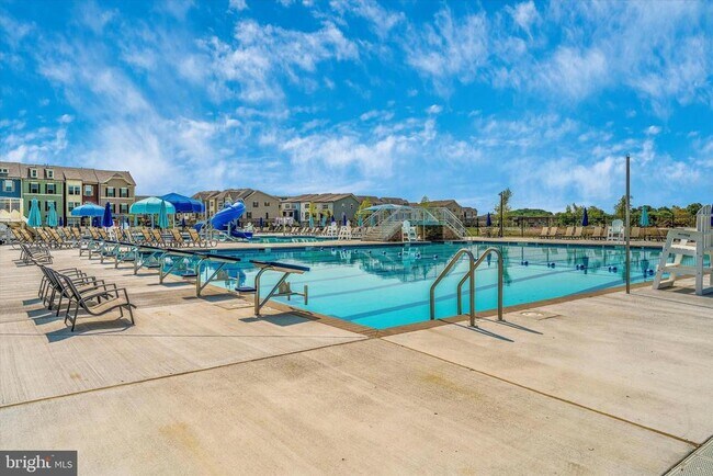 Building Photo - 3635 Stone Barn Dr