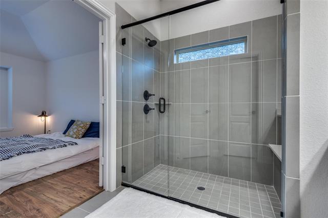 Building Photo - 8809 Conroe Dr