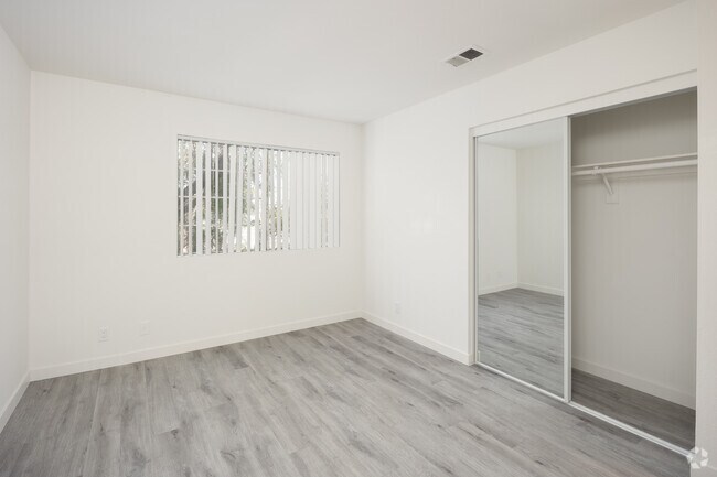 2BR, 2BA - 950SF - Primary Bedroom - 875 N. Olive St.