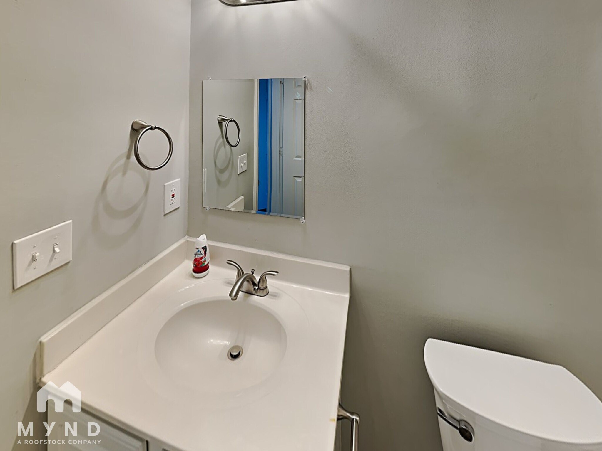 Building Photo - 5404 Katherine Ct