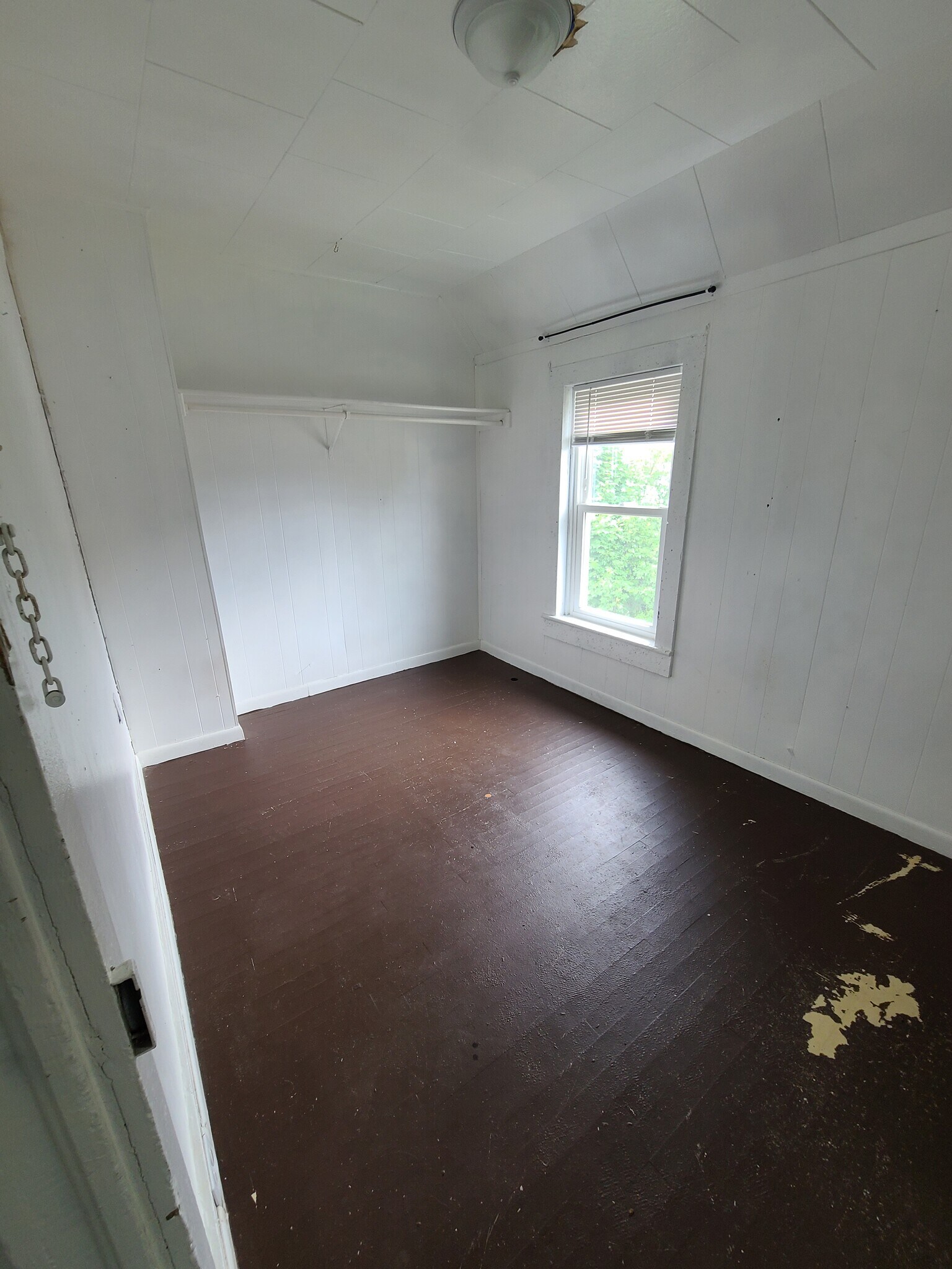 Building Photo - 57436 4th St
