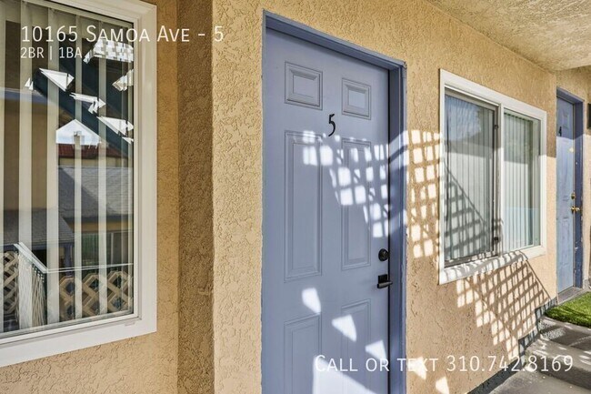 Building Photo - 10165 Samoa Ave