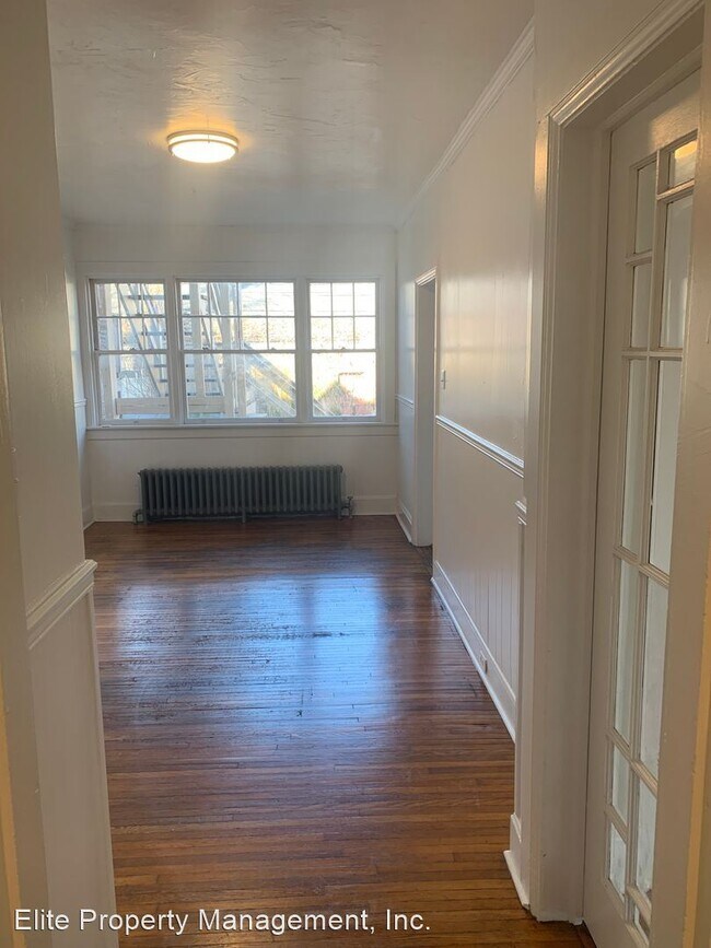 Building Photo - 2 br, 1 bath House - 925 Linden Ave Apt 1