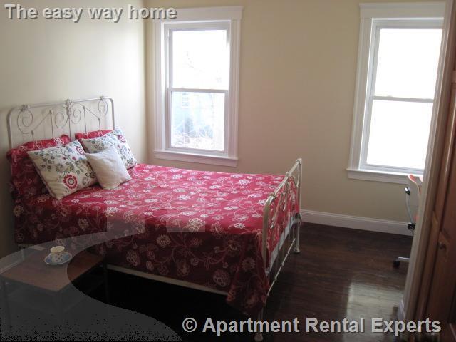 Building Photo - 6 Giles Park