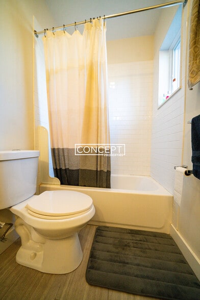 Building Photo - 20 Sussex St