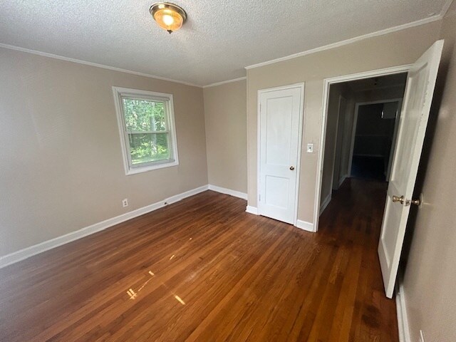 Building Photo - 2609 Textile Dr