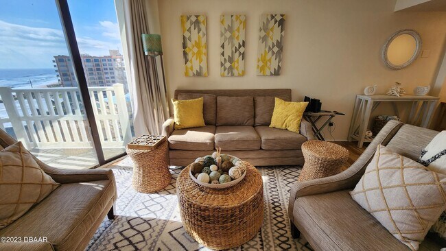 Building Photo - 3580 S Ocean Shore Blvd