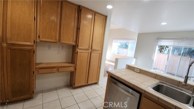 Building Photo - 14880 Honey Ct