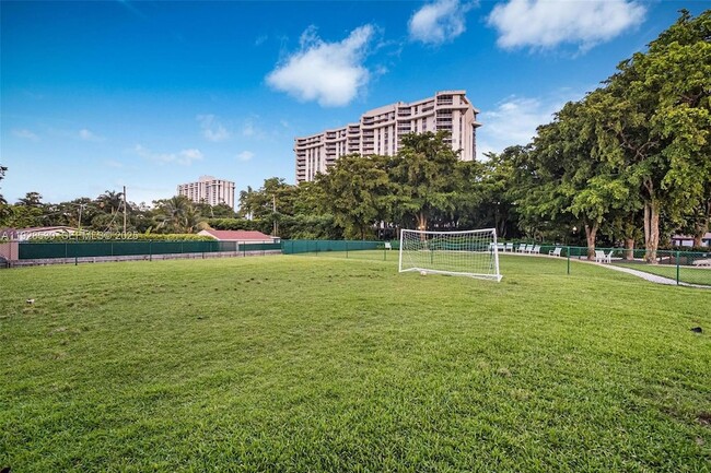 Building Photo - 4000 Towerside Terrace