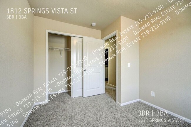 Building Photo - 1812 Springs Vista St