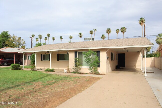 Building Photo - 4201 N 35th St
