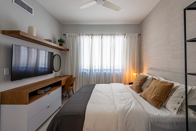 Building Photo - 3130 Heritage Trl