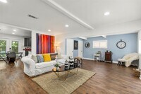 Building Photo - 5808 Community Dr