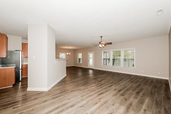 Building Photo - 709 Timeless Run