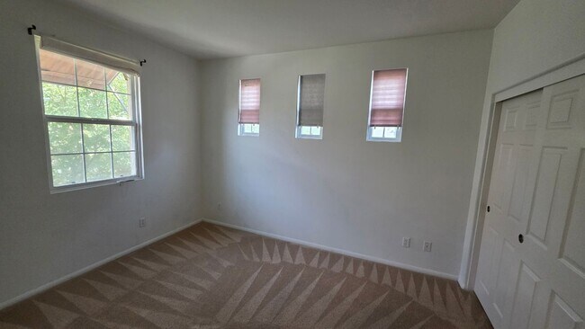 Building Photo - 31180 Lavender Ct