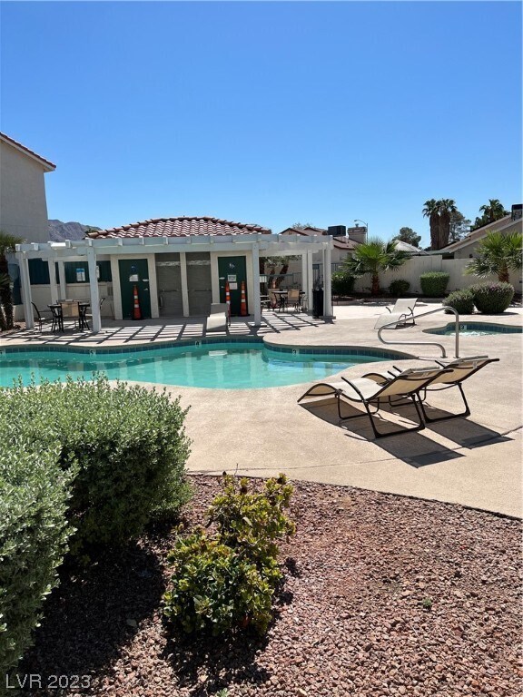 Building Photo - 6201 E Lake Mead Blvd