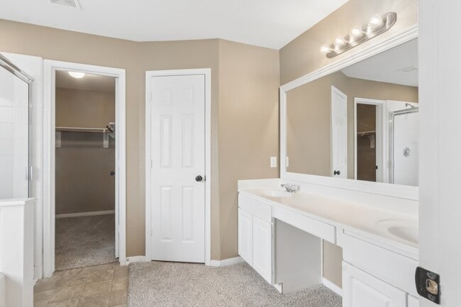 Building Photo - 17806 June Forest Dr