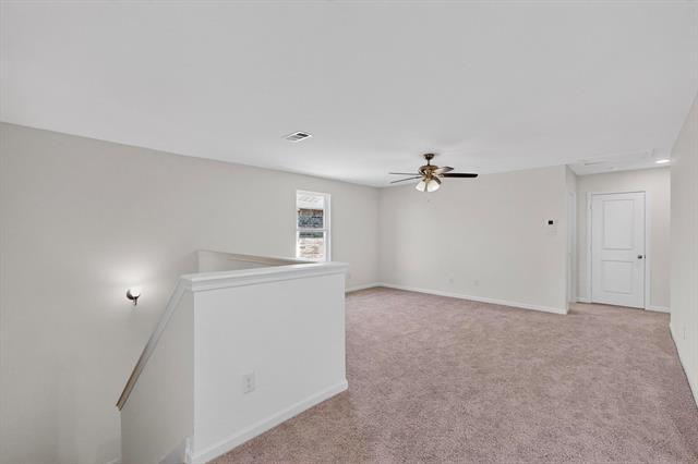 Building Photo - 225 Savannah Wy